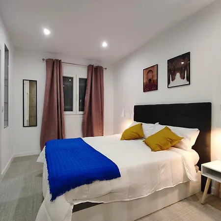 Apartment Ferola Homes *