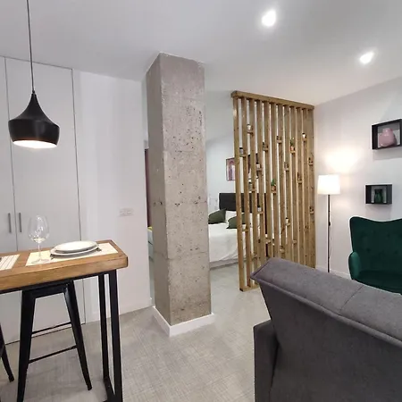 Ferola Homes Apartment *