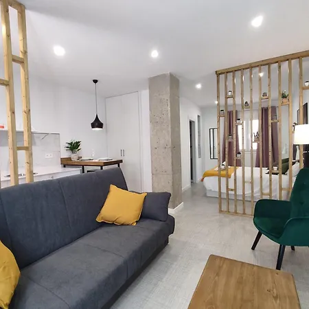 Apartment Ferola Homes *